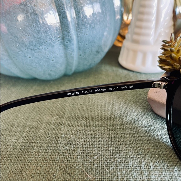 NOT FOR SALE•SOLD•Ray Ban Thalia Polarized Sunglasses - Picture 5 of 7
